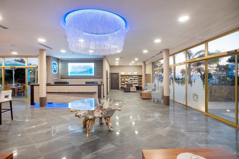Hotel Admiral San Roque エクステリア 写真