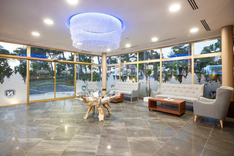 Hotel Admiral San Roque エクステリア 写真