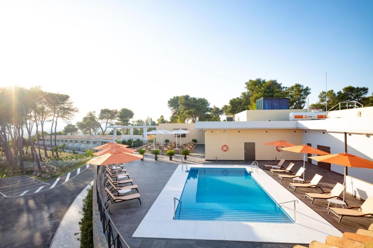 Hotel Admiral San Roque エクステリア 写真