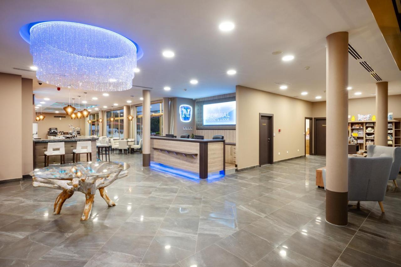 Hotel Admiral San Roque エクステリア 写真